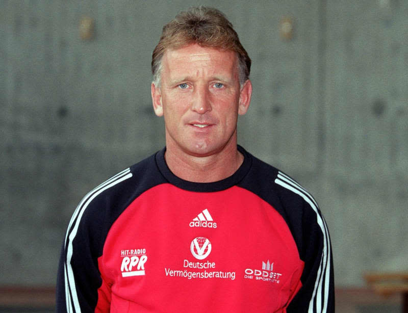 Andreas Brehme, then team manager of 1. FC Kaiserslautern, at the photo session of the Bundesliga soccer club. Soccer world champion Andreas Brehme has died at the age of 63, his family confirmed to the German Press Agency on 20 February. Hannibal Hanschke/dpa