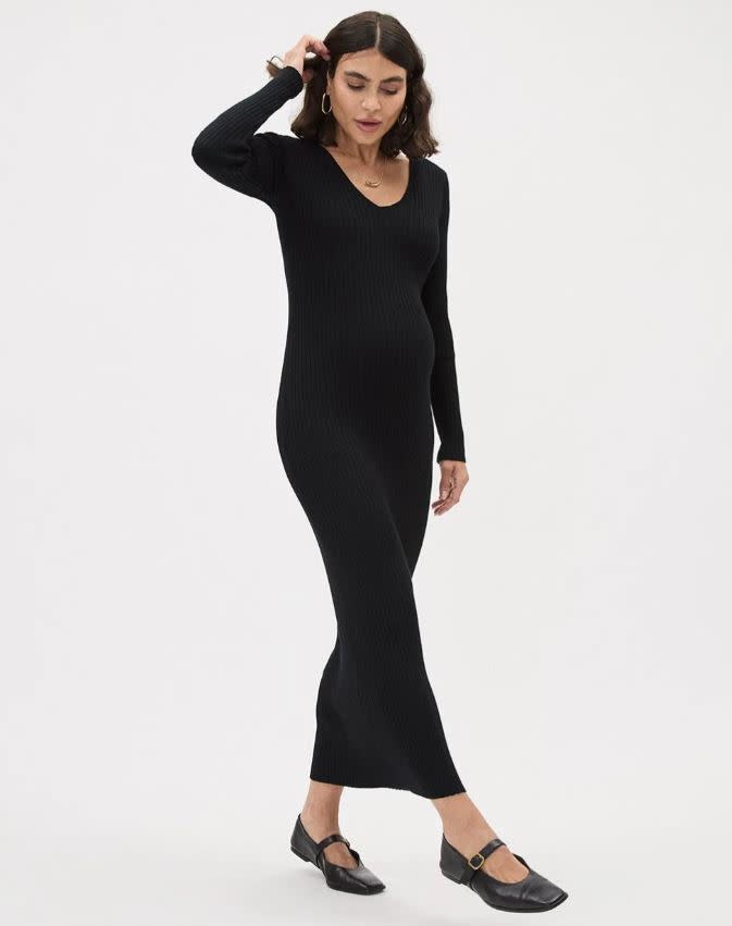 RW & CO. Long-Sleeve V-Neck Maxi Dress (Photo via RW & CO.)