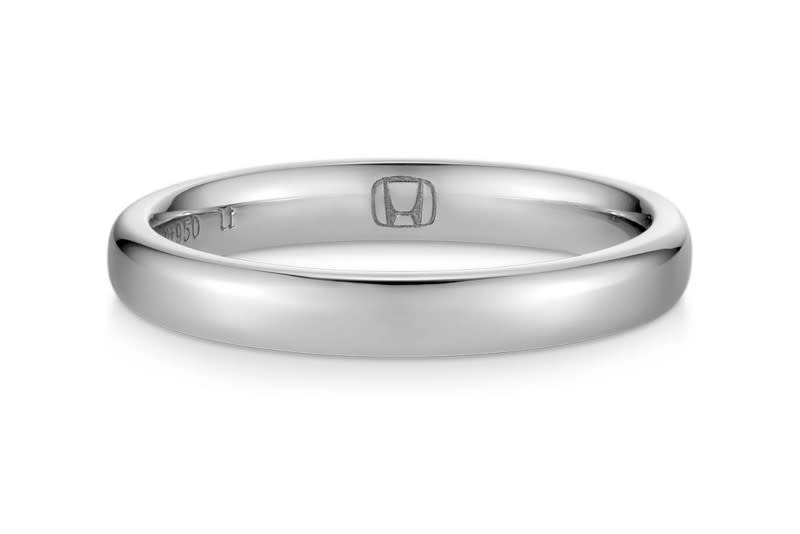 Honda與珠寶品牌U-Treasure，讓本田魂的車迷擁有訂做戒指的選擇。