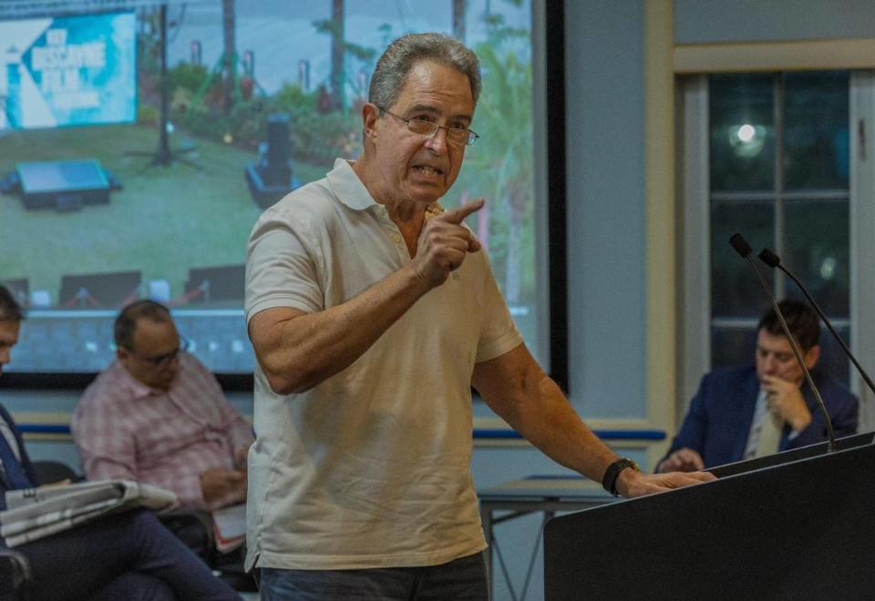 Key Biscayne resident Kiko Sarazua addresses the council and police chief Tuesday night.