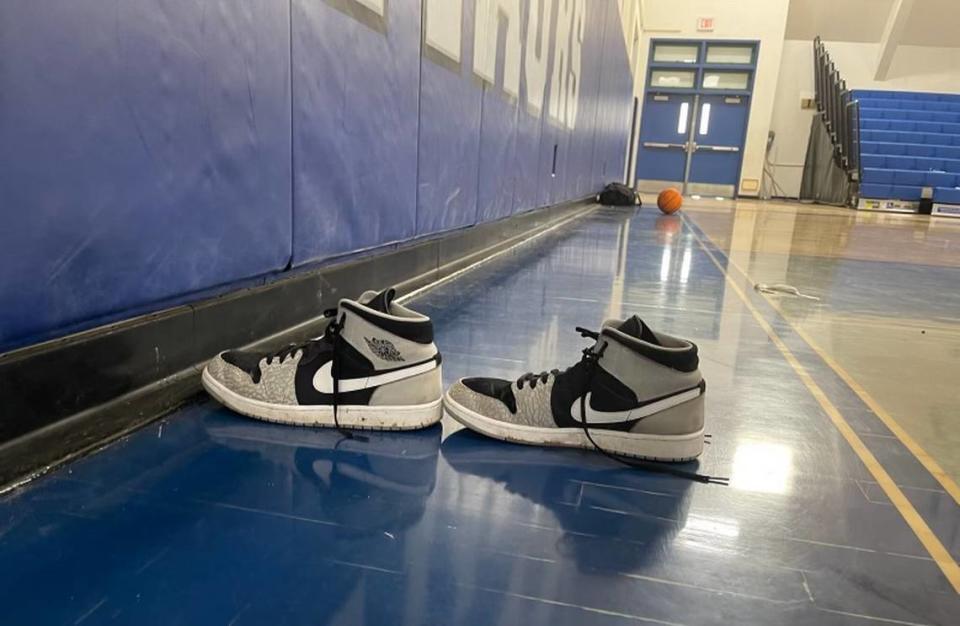 The wall in the Culver City gym where Jamar Howard hit his head was not even three shoe lengths away from the out-of-bounds line.