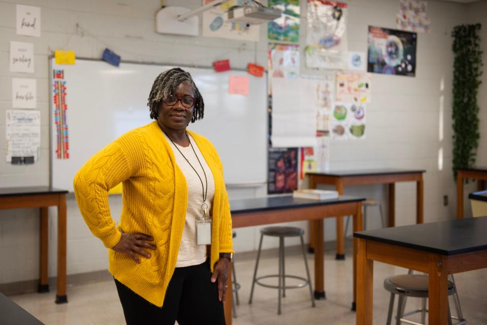 Rochelle Day teaches biology at Velma Jackson High School in Camden, Miss., on Tuesday, Nov. 28, 2023.