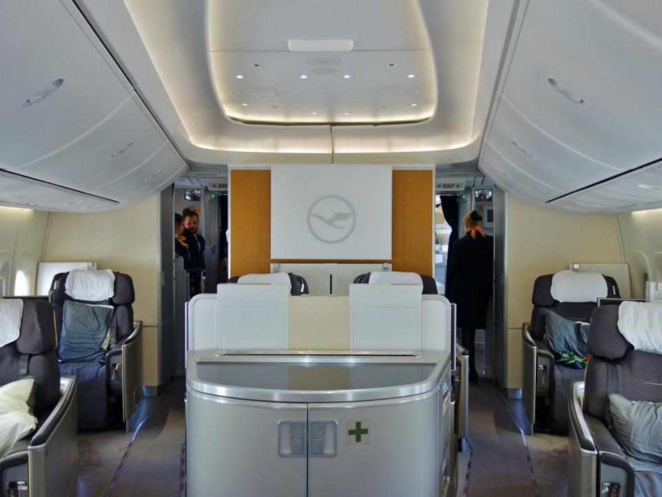 Boeing 747 first class