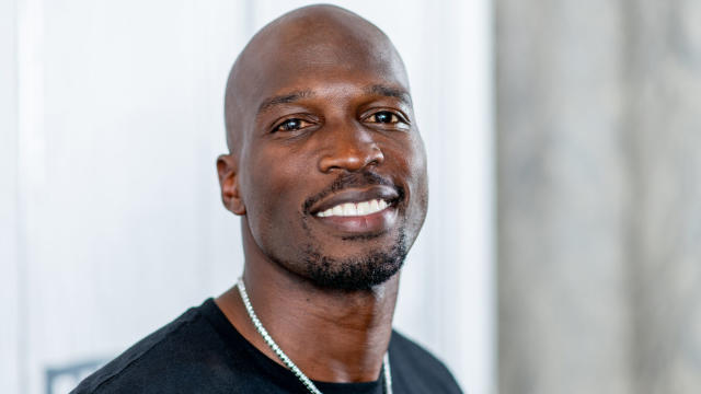 For Bengals, Chad Ocho Cinco Surprises On Field and Off - The New