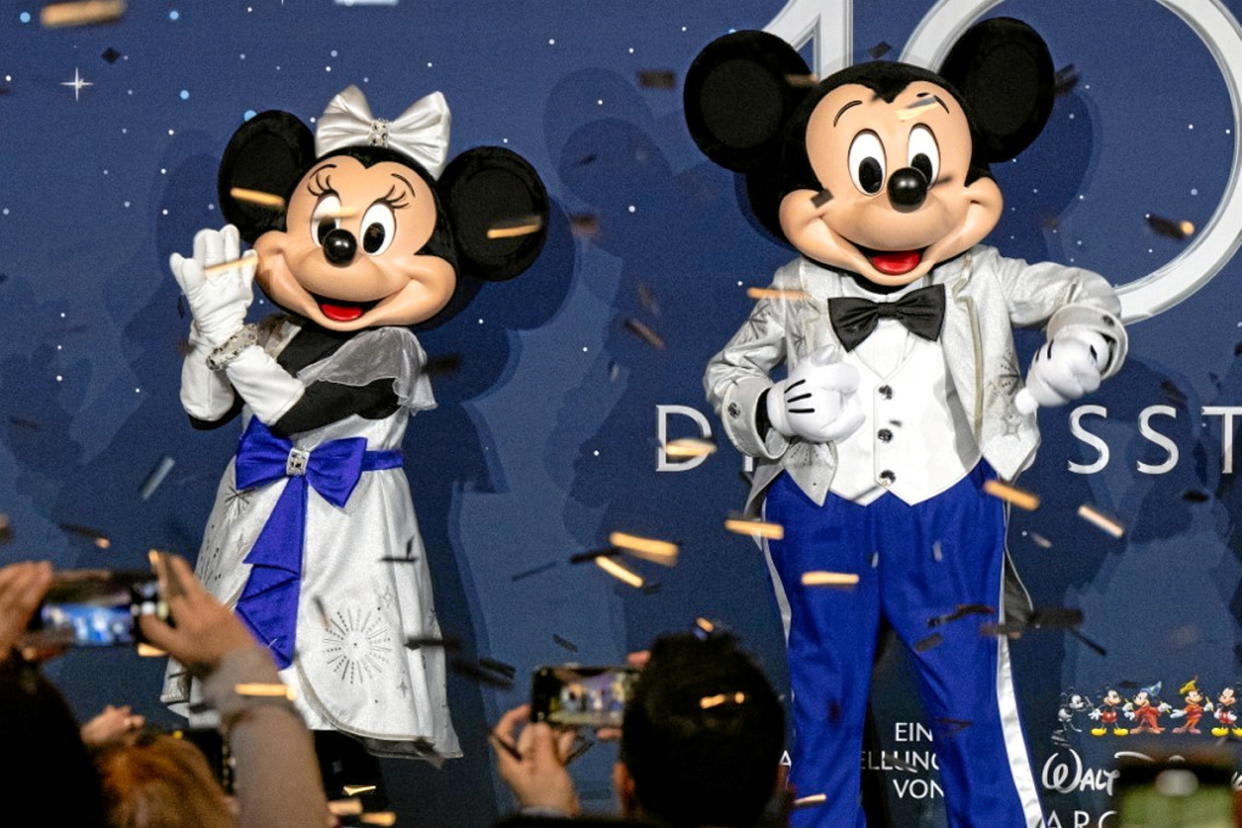 Munich, le 17 avril 2023 : Mickey et Minnie Mouse présents à une conférence de presse organisée par Disney pour l'inauguration de l'exposition « Disney 100 ».   - Credit:SVEN HOPPE / DPA / dpa Picture-Alliance via AFP