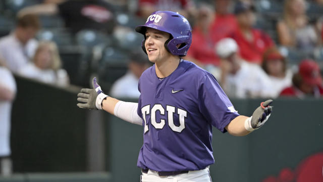 TCU on a roll heading into CWS, Etvarsity