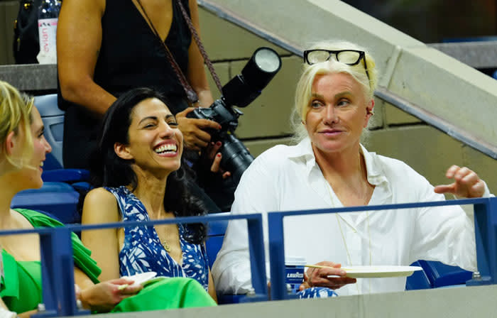 Deborra-Lee Furness con Huma Abedin