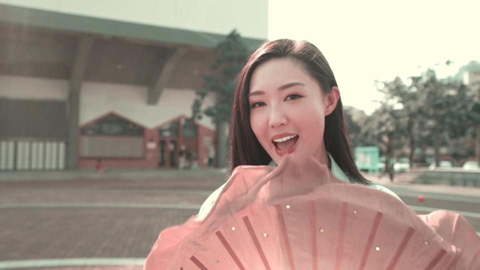 Foodies sweep across Hong Kong and Shenzhen | Lin Xiuyi, Liang Kaiqing, Liang Chaoyi and Liao Huiyi perform an unusual square dance, cute and gorgeous