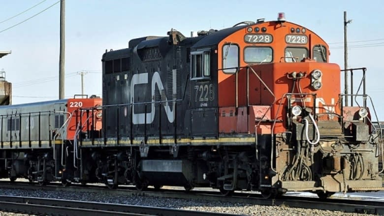 CN workers reach tentative agreement with union, railway says