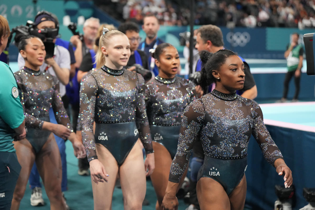 2024 Paris Olympics women’s gymnastics live updates: Simone Biles, Suni Lee look to lead USA to gold in team final