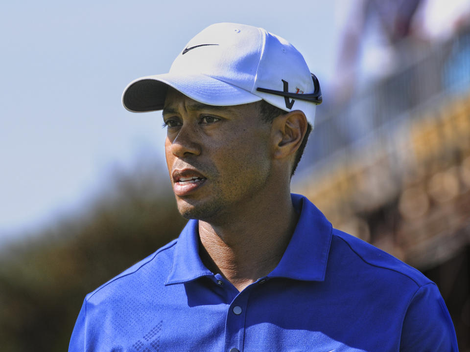 Tiger Woods erholt sich von einem Autounfall. (Bild: Tony Bowler/Shutterstock.com)