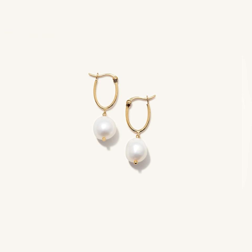 Mejuri Organic Pearl Hoops, valentines gifts for girlfriend