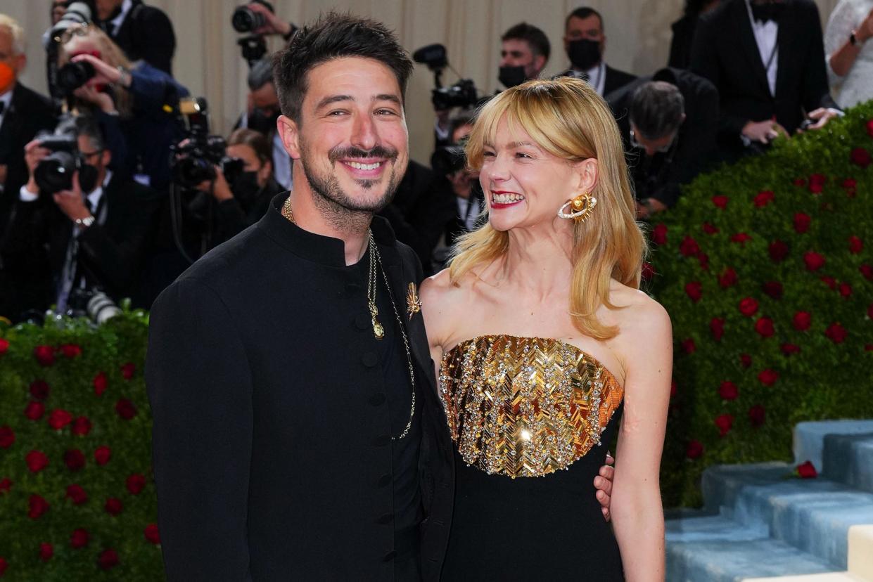 Carey Mulligan Didn t Think Marcus Mumford Was Boyfriend Material When They Met 532