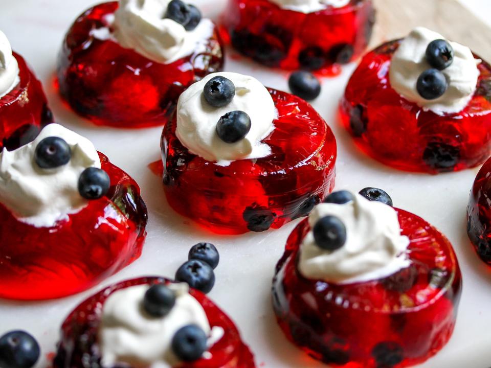 Treat Yourself: Star-Spangled Fruity Gelatin Cups