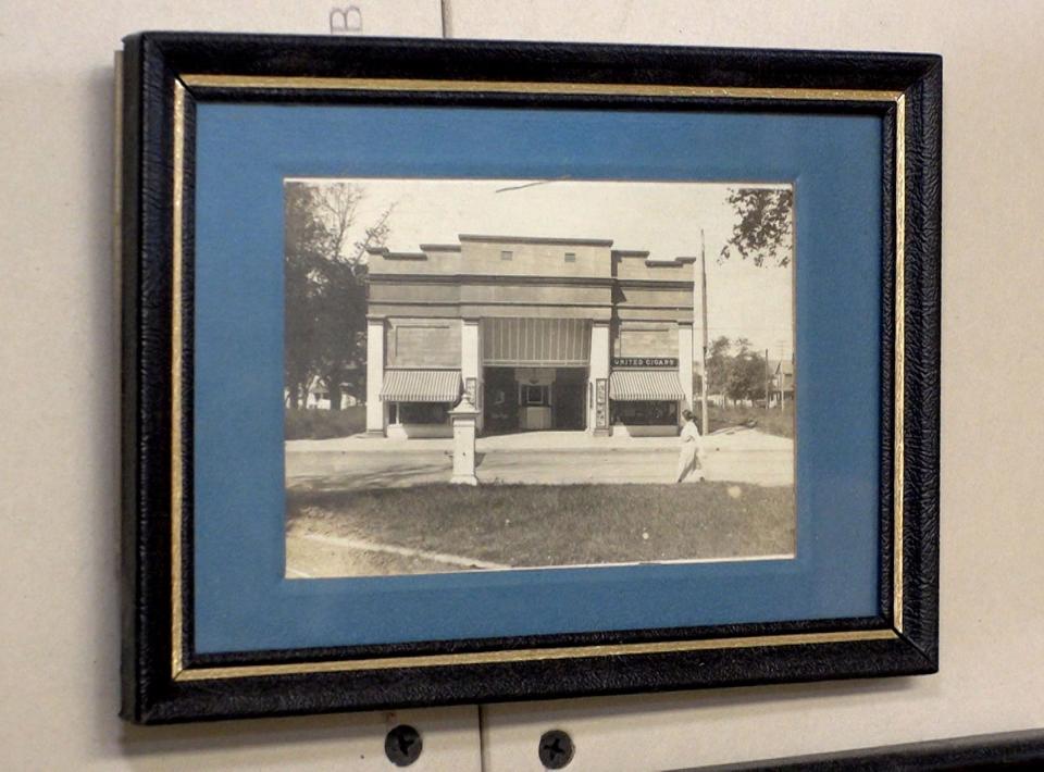 A photo that hangs inside Borden's in Point Pleasant Beach Monday, November 14, 2022, shows its original Arnold Avenue location. The Arnold Avenue shop, which has been a fixture in the town for more than a century, is closing.