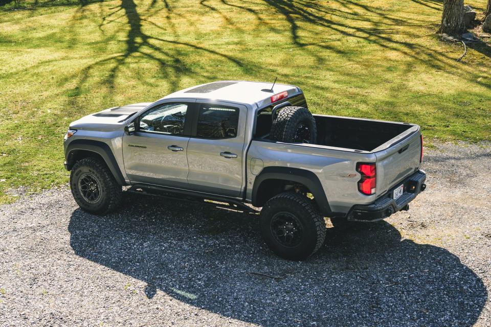 2024 chevrolet colorado zr2 bison