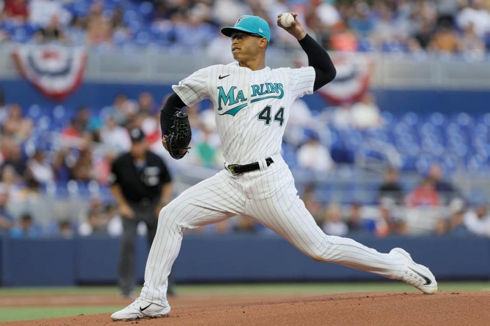 Miami Marlins starting pitcher Jesus Luzardo (44) delivers a pitch during the first inning against the New York Mets at loanDepot Park on Friday, March 31, 2023. Sam Navarro/USA TODAY NETWORK