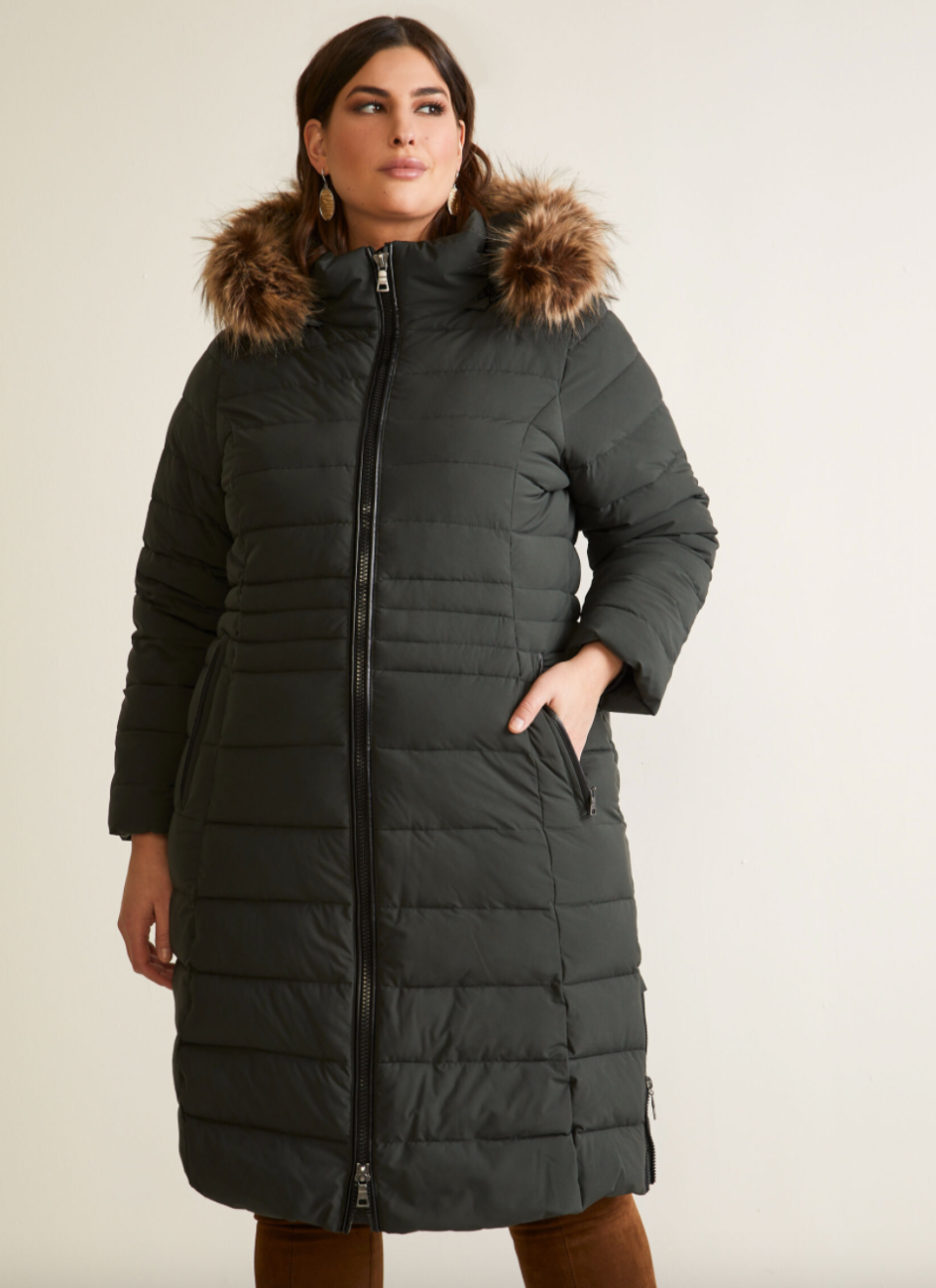 Nuage Stretch Vegan Down Quilted Coat in Green (Photo via Laura)