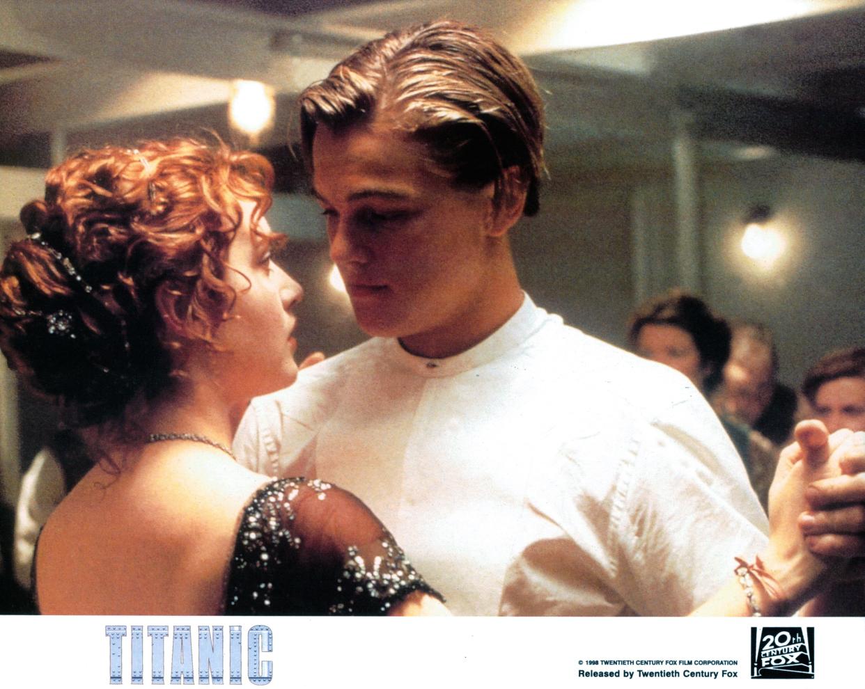 Kate Winslet And Leonardo DiCaprio In 'Titanic'