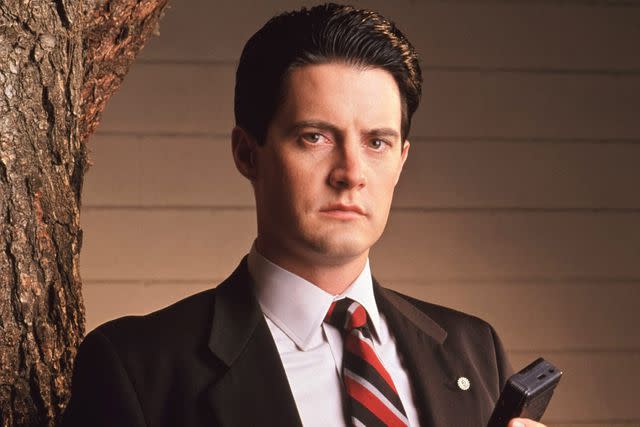 Everett Collection Kyle MacLachlan as FBI Special Agent Dale Cooper on 'Twin Peaks'