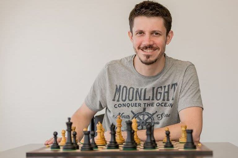 Diego Flores, gran maestro internacional de ajedrez