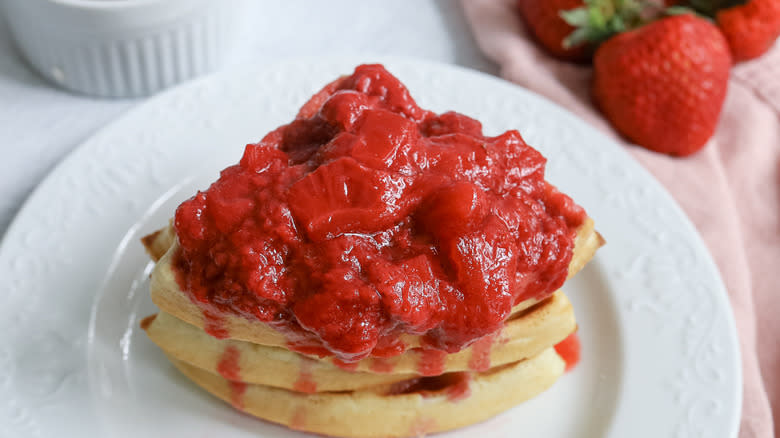 waffles with strawberry compote