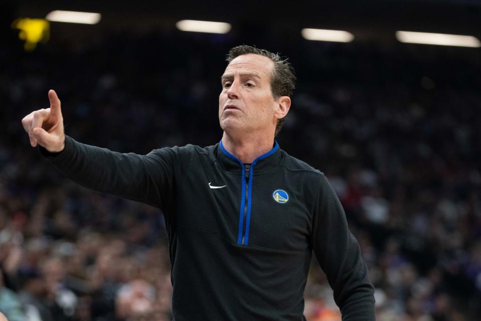 Golden State Warriors assistant coach Kenny Atkinson is a candidate for the Milwaukee Bucks head coaching position.