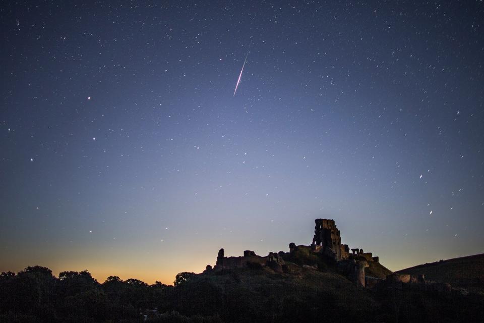 Everything to Know About the Tau Herculid Meteor Shower