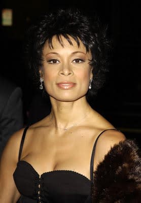 Valarie Pettiford at the LA premiere of Miramax's Chicago