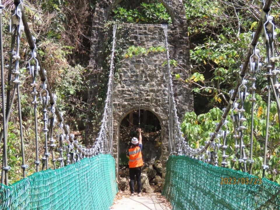 檢測橋樑安全後，發現已有劣化現象。   圖：嘉義林區管理處／提供