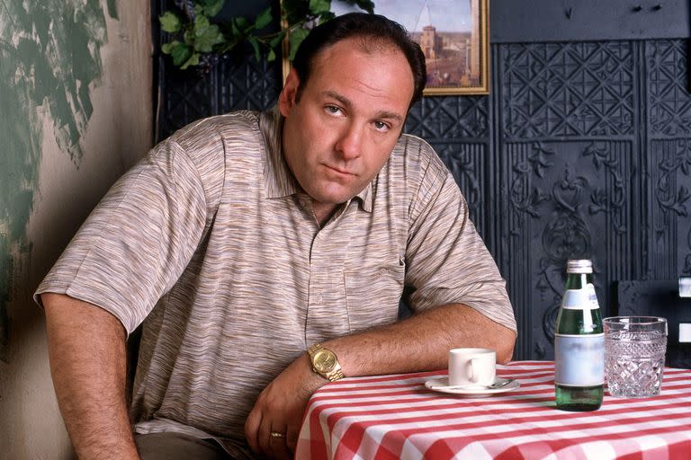 El actor James Gandolfini como Tony Soprano en un episodio de la primera temporada de Los Sopranos de HBO.