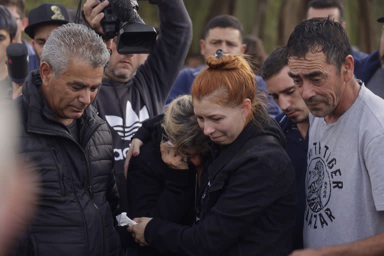 Familiares y compañeros de Daniel Barrientos, el colectivero asesinado de un tiro en la cabeza en La Matanza