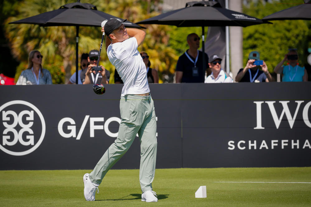 Tom Brady and Josh Allen trade online smack talk ahead of The Match golf  event - ESPN