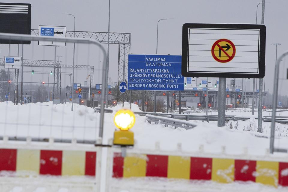 Closed Vaalimaa border station between Finland and Russia in Virolahti, Finland, Wednesday Nov. 29, 2023. Finland said Tuesday it will close its last remaining border crossing with Russia amid concerns that Moscow is using migrants as part of “hybrid warfare” to destabilize the Nordic country following its entry into NATO. (Lauri Heino/Lehtikuva via AP)