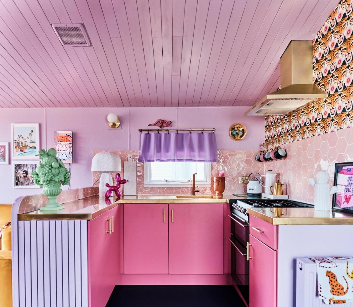 Dixie Daydream is a maximalist, print loving caravan and any Barbie lover’s dream (Booking.com)