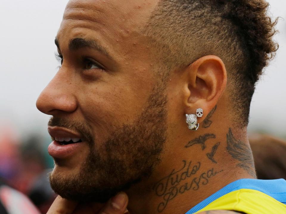 Neymar remains top transfer target as Real Madrid bid to rebuild after Cristiano Ronaldo departure