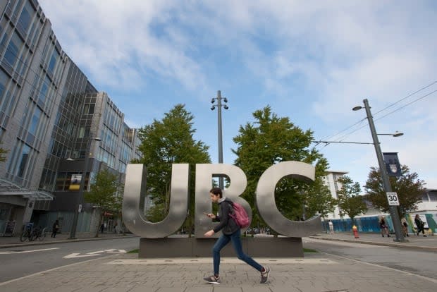 The University of British Columbia board of governors was told 99 per cent of adults under 30 in its health region had at least one vaccine dose, only for that number to be clarified a few days later.  (Jonathan Hayward/Canadian Press - image credit)