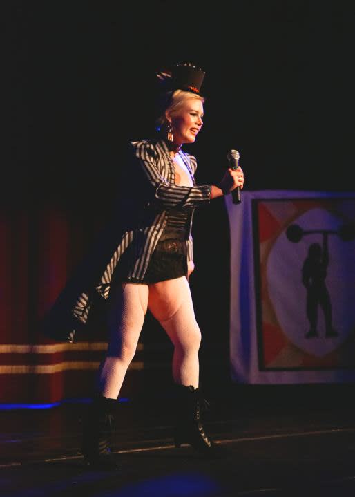 Lynnie Pie is the burlesque host.