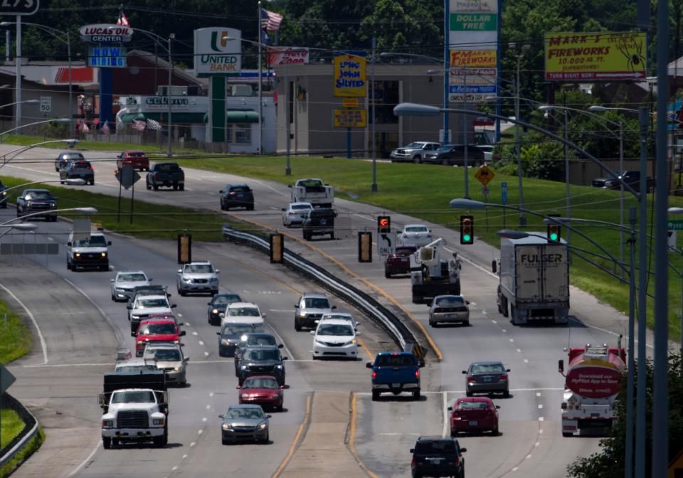 The Lloyd Expressway intersection with Rosenberger Avenue may experience changes as part of TheLloyd4U project aimed to improve traffic flow. The congested area is just one of the intersections the Indiana Department of Transportation will work on. Others include Vann Avenue, Stockwell Road, Burkhardt Road, Cross Pointe Boulevard, Rosenberger Avenue, Barker Avenue/Igleheart Avenue, Corbierre Avenue, St. Joseph Avenue and Wabash Avenue. 