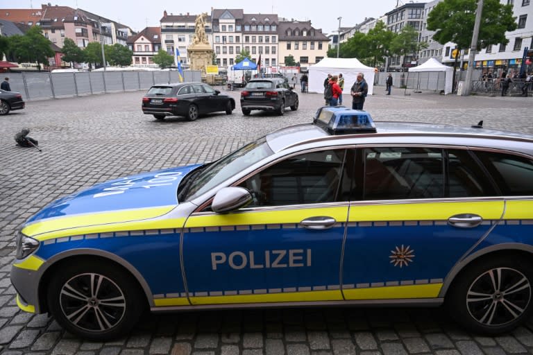 Dem mutmaßlichen Messerangreifer von Mannheim ist der Haftbefehl eröffnet worden. Gegen den 25-jährigen Sulaiman A. besteht der dringende Verdacht auf Mord, versuchten Mord und gefährliche Körperverletzung. (Kirill KUDRYAVTSEV)