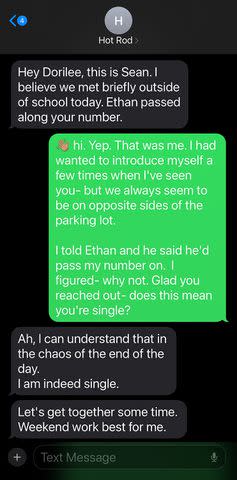 <p>Kira Huante</p> Dorilee and Sean Lavin's first text message exchange