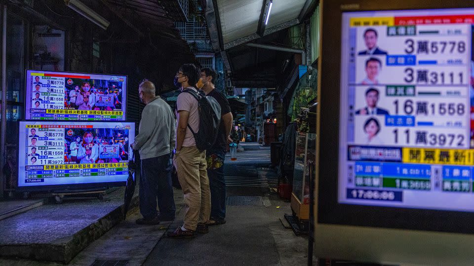 Local TV news broadcasts local elections amid tensions with China on November 26, 2022 in Taipei, Taiwan. - Annabelle Chih/Getty Images