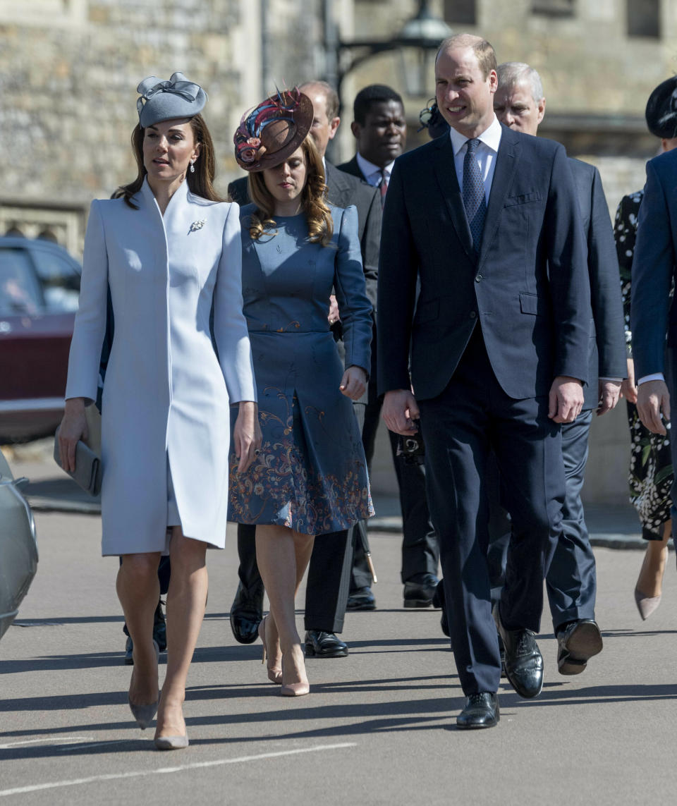 The Duke and Duchess of Cambridge walk without Harry on Sunday. (Photo: KGC-178/STAR MAX/IPx)