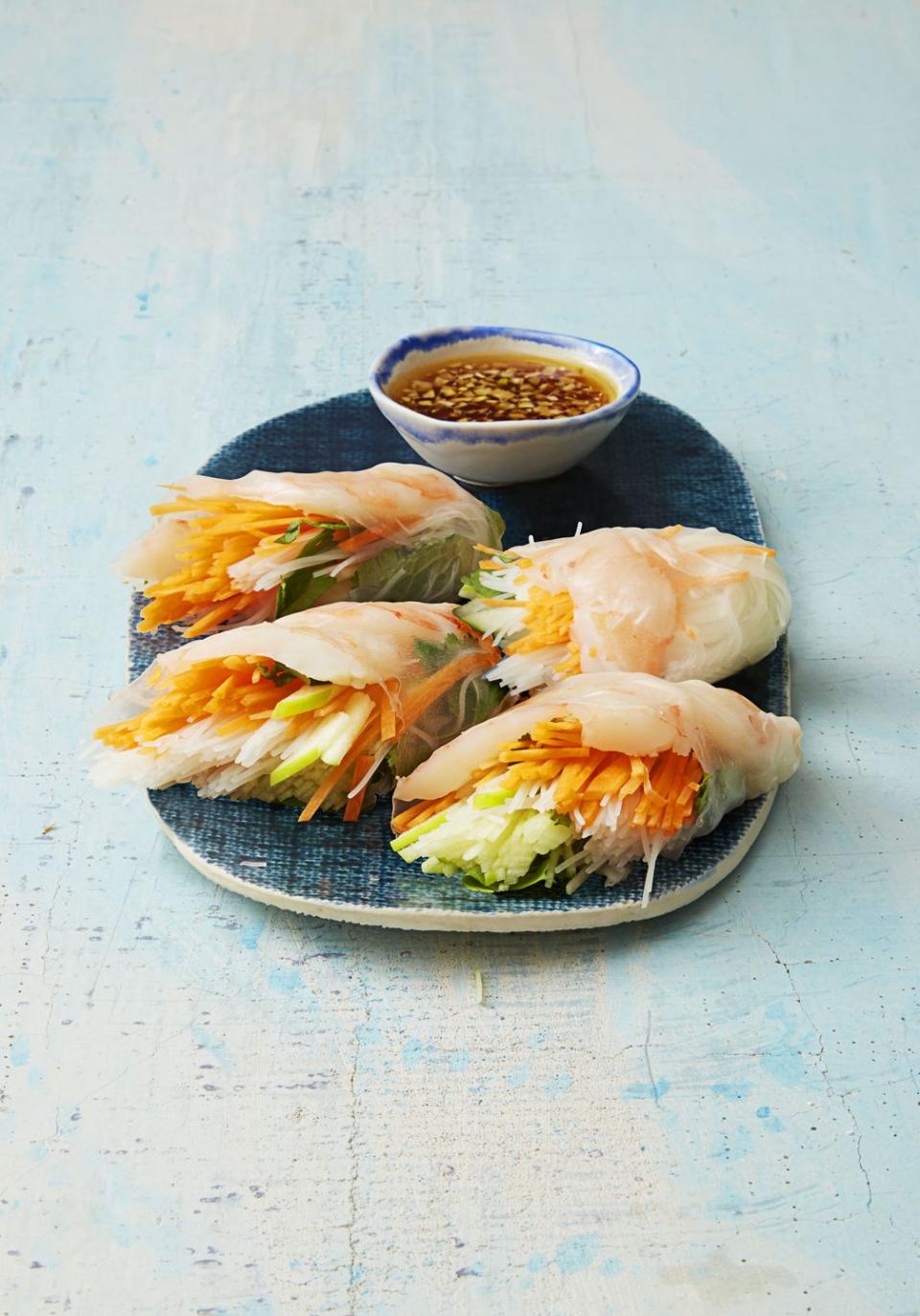 Vietnamese Shrimp and Vegetable Rolls