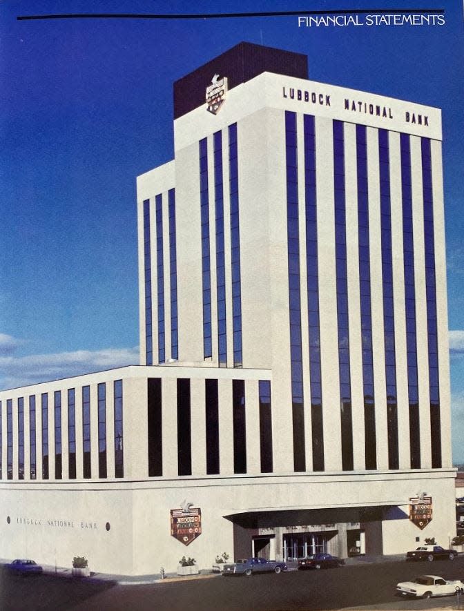 The Lubbock National Bank building after its 1959 renovation.