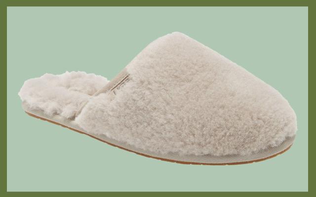 These Ultra-cozy, Slippers 44% Off At Nordstrom Right Now