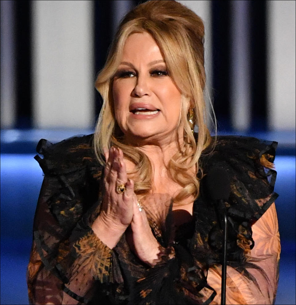 Jennifer Coolidge Thanks "All the Evil Gays" in Iconic Emmys Acceptance