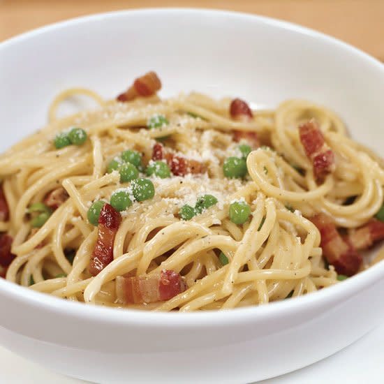 Spaghetti Carbonara with Green Peas