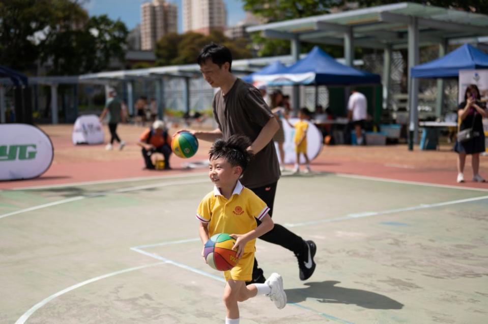 賽事加設了佛教慈光幼稚園「小小籃球員親子訓練體驗」以及基督教懷智服務處「我是籃球員訓練體驗」兩項以親子為主題以及為傷健人士而設的活動。