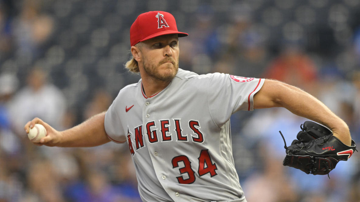 Yankees reacquire Tyler Wade in trade with Angels to pad infield